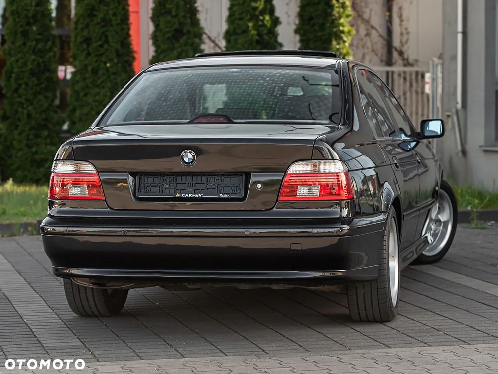 BMW Seria 5 - 12