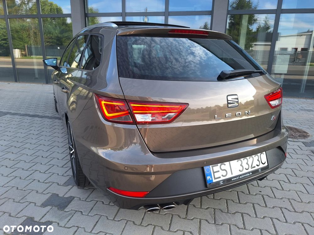 Seat Leon 2.0 TDI DPF Start&Stop DSG FR - 9