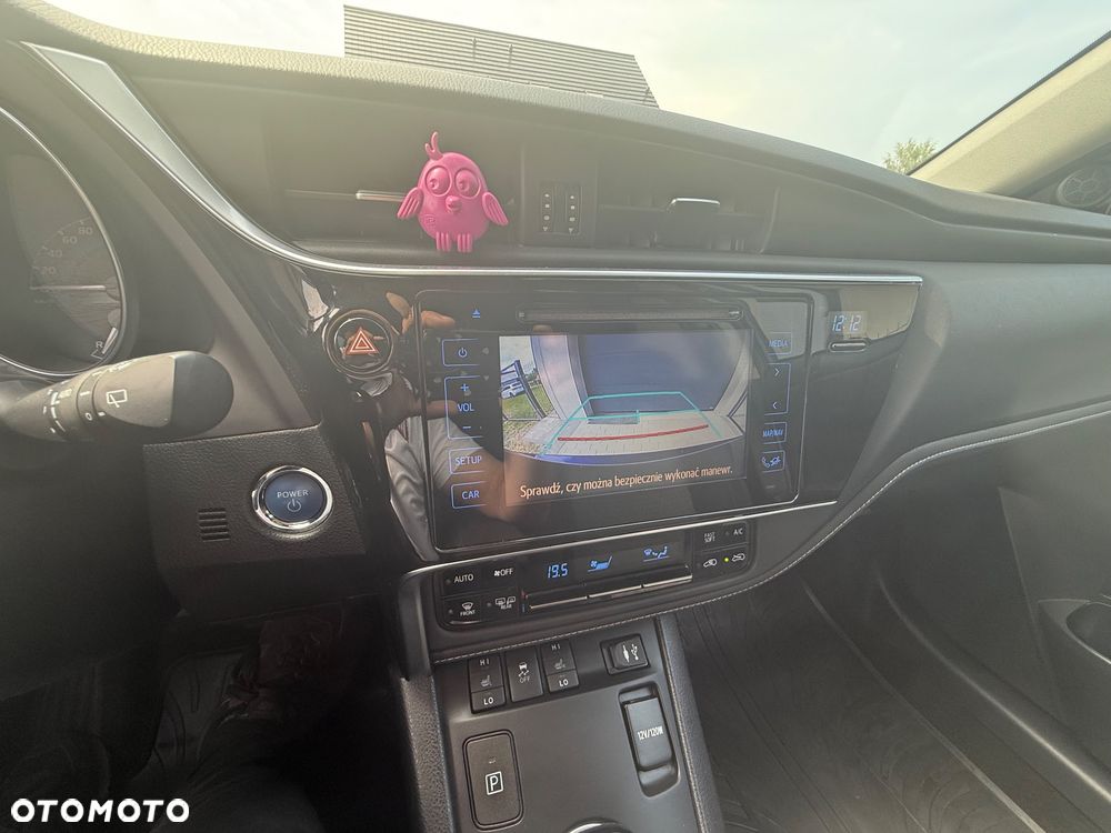Toyota Auris - 17