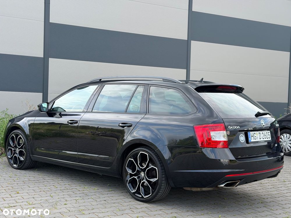 Skoda Octavia 2.0 TDI DSG RS - 15