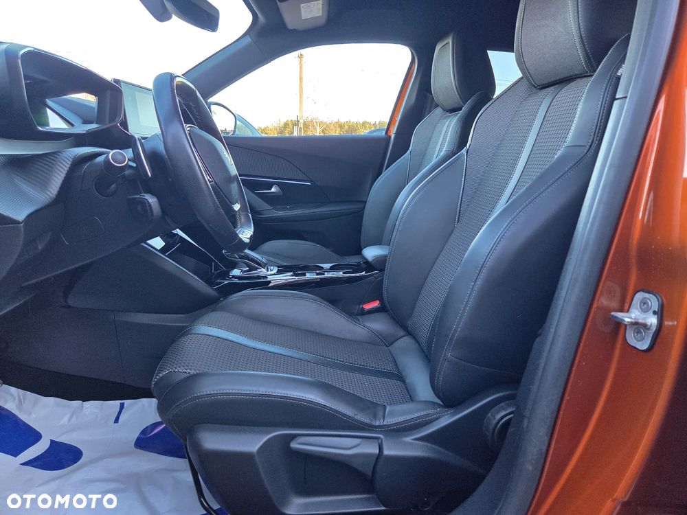 Peugeot 2008 1.5 BlueHDi GT S&S EAT8 - 34