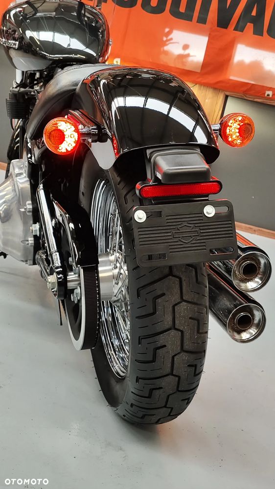 Harley-Davidson Softail Standard - 26