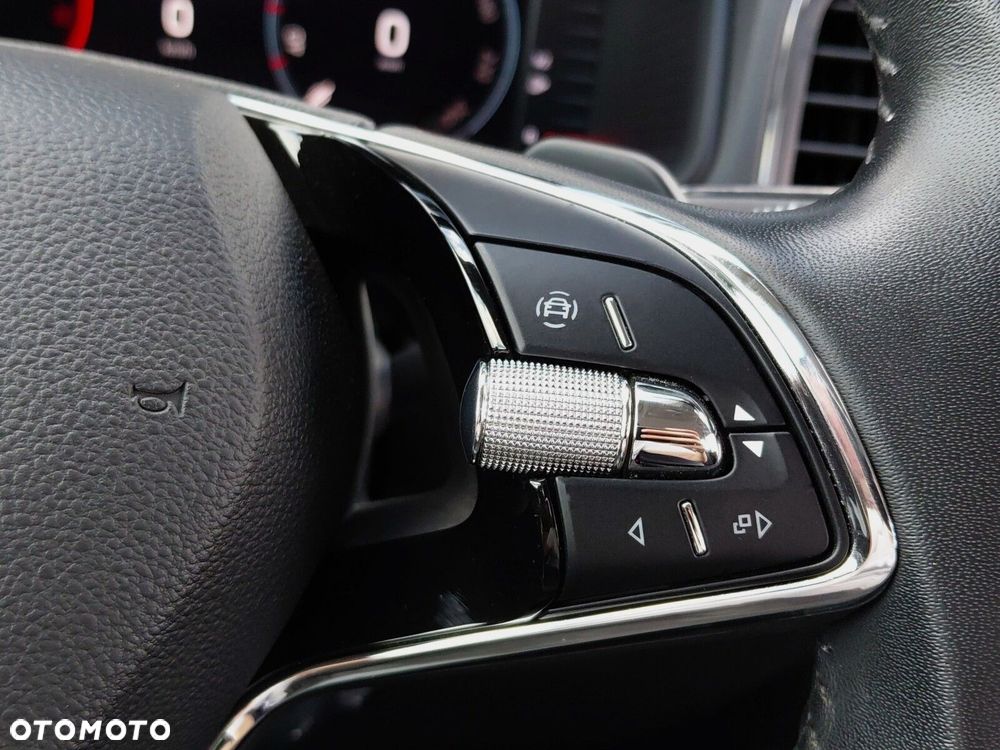 Skoda Karoq 1.5 TSI ACT Style DSG - 23