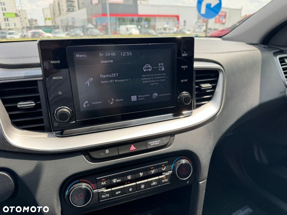 Kia Ceed 1.5 T-GDI M - 12