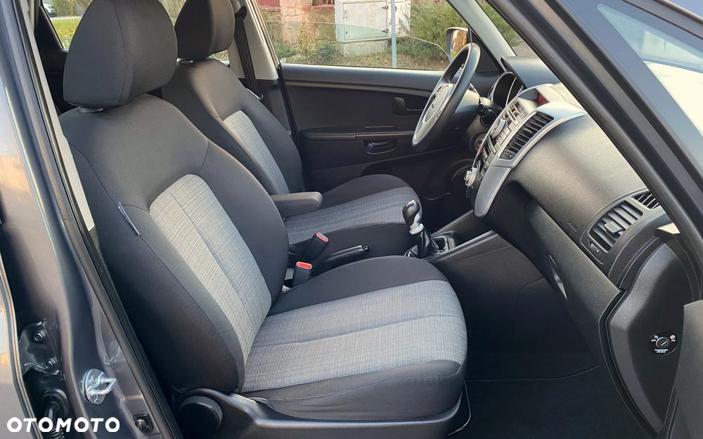 Kia Venga 1.6 L - 20