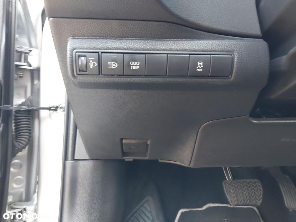 Toyota Corolla 1.8 Hybrid Comfort - 15