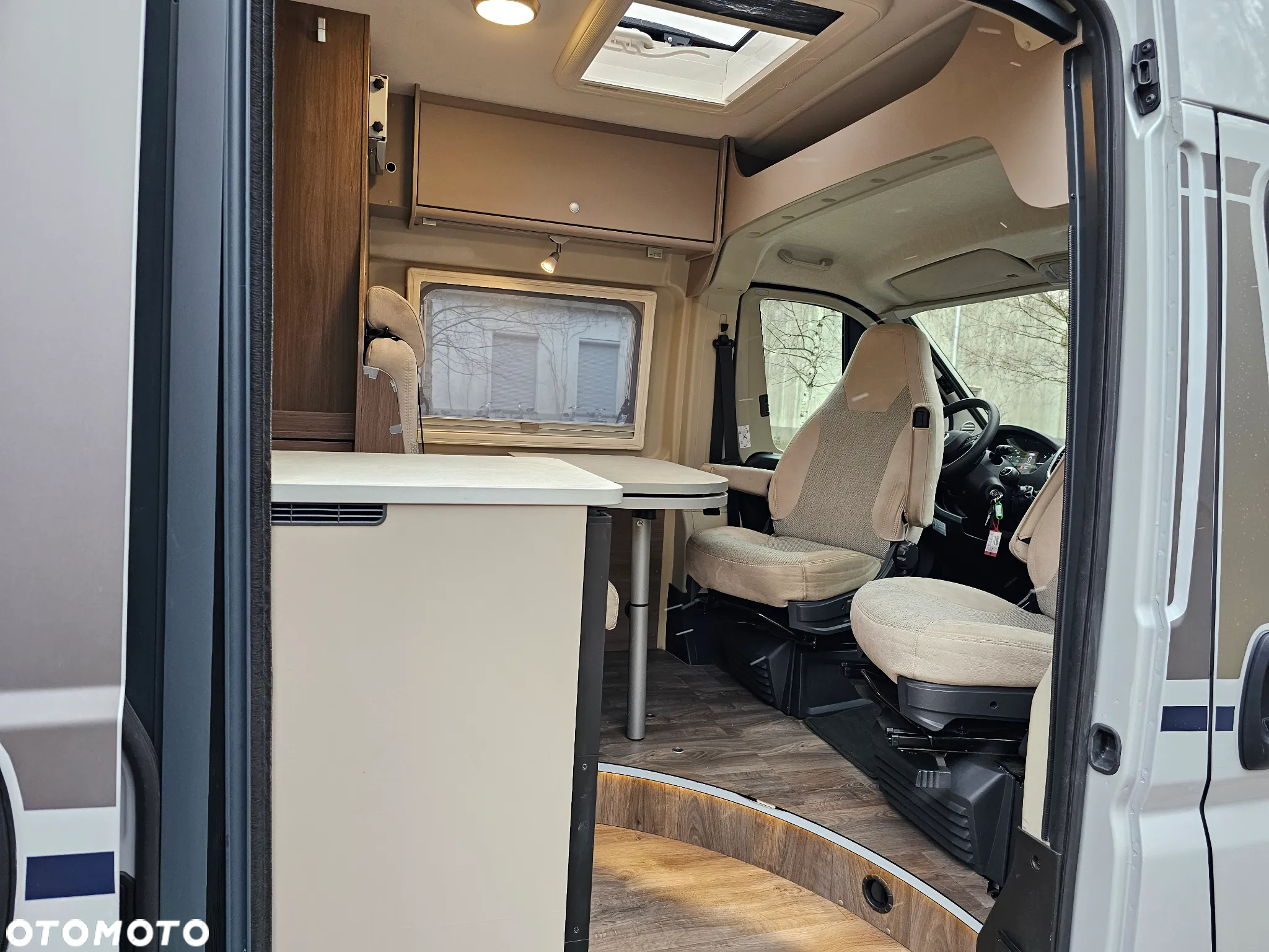 Carado CVE 640 PRO Max długi Ziomowy Grupa HYMER - 10