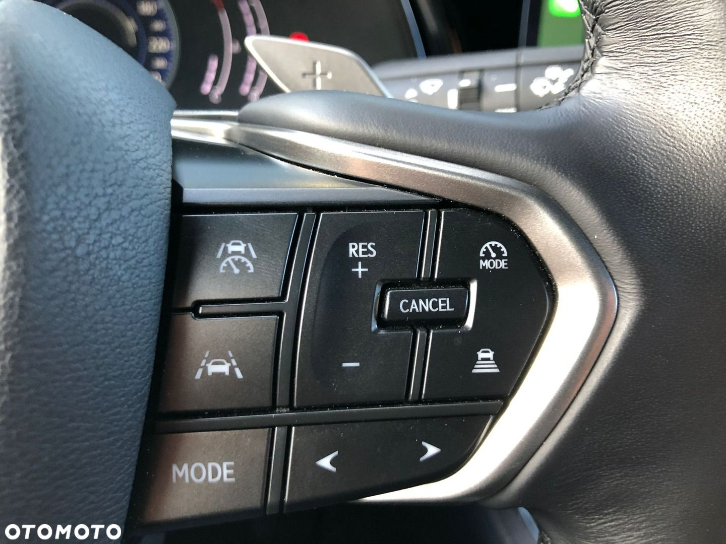 Lexus RX - 29