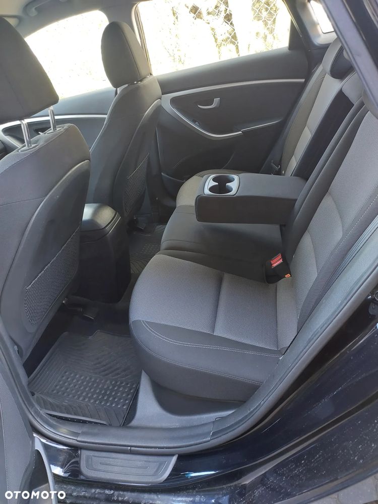 Hyundai i30 1.6 GDI BlueDrive Comfort - 8