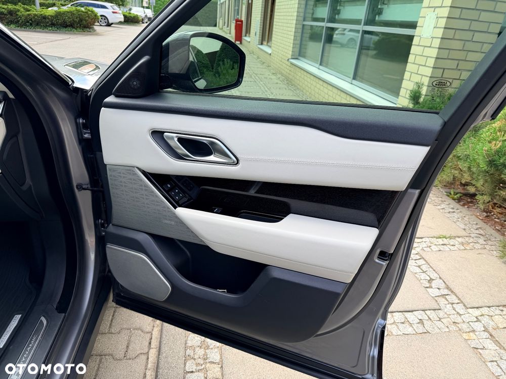 Land Rover Range Rover Velar 2.0 SD4 R-Dynamic HSE - 30