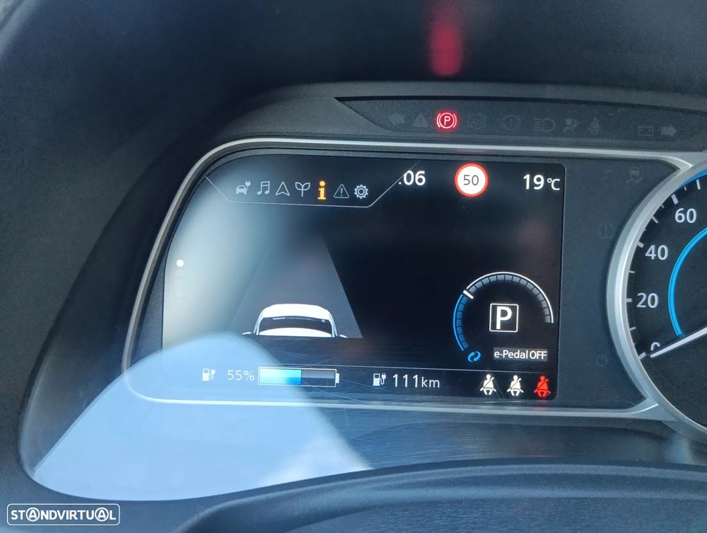 Nissan Leaf 40 kWh 2.ZERO Edition - 13