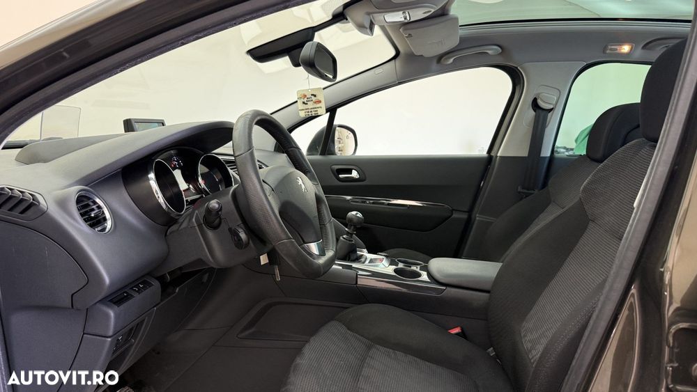 Peugeot 3008 - 12