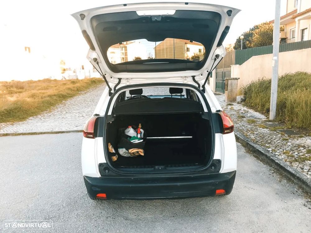 Peugeot 2008 1.2 PureTech Style - 7