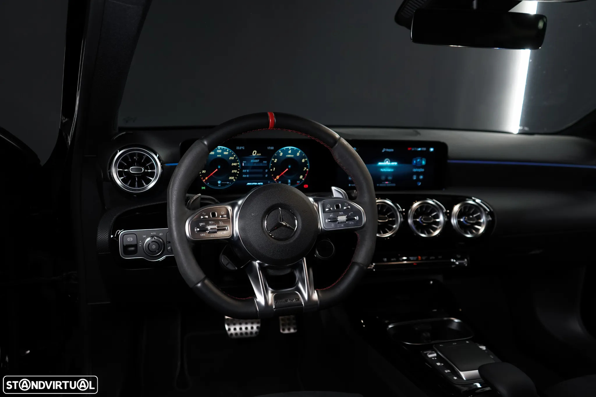 Mercedes-Benz A 45 AMG S 4Matic+ - 21