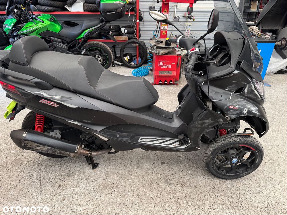 Piaggio MP-3 - 9
