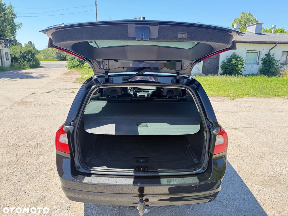 Volvo V70 D3 Geartronic Kinetic - 10