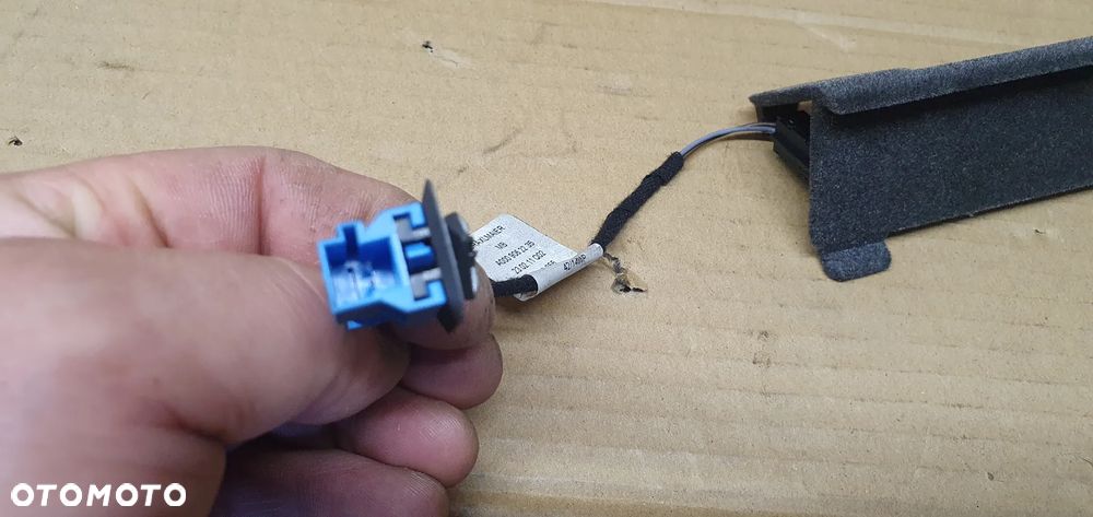 Oświetlenie światło podłokietnika Mercedes GL X166 W166 A1666800014 A0009062235 - 4