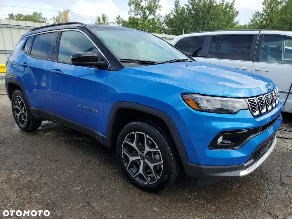 Jeep Compass - 2