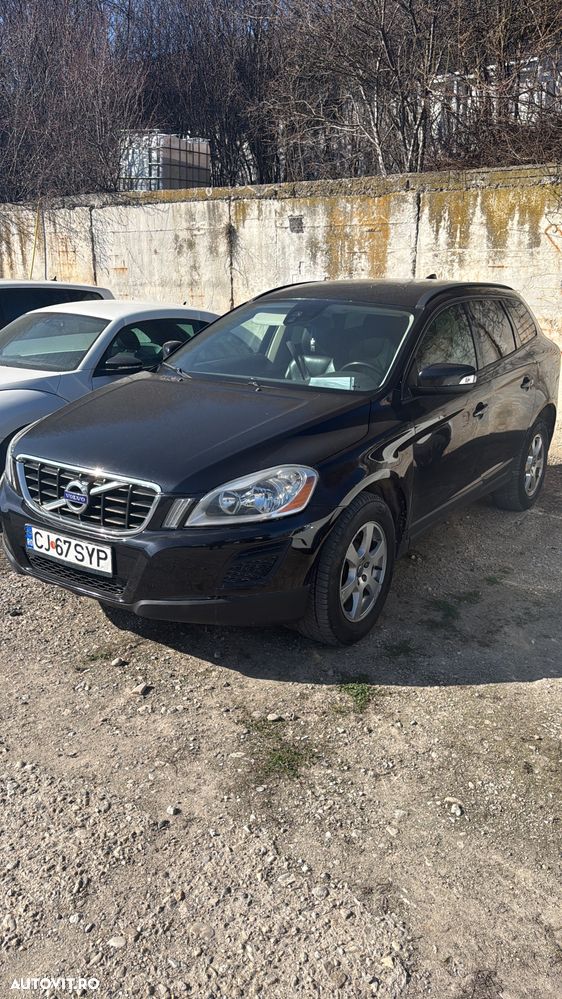 Volvo XC 60 2.4D DRIVe Momentum - 1