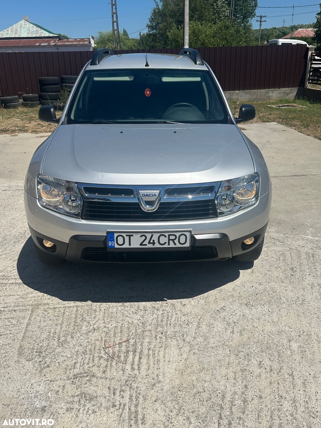 Dacia Duster 1.6 4x2 Ambiance - 1
