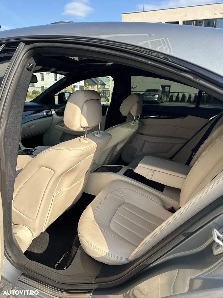 Mercedes-Benz CLS - 13