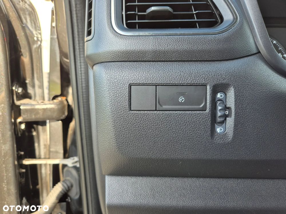 Renault Master L2H2 2.3dCi 136KM - 24