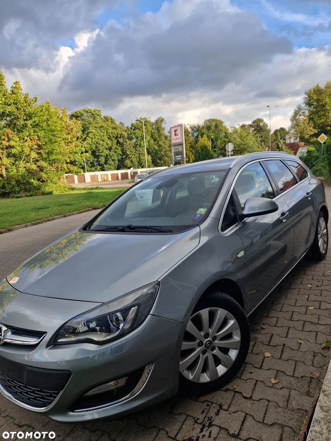 Opel Astra 1.6 Sports Tourer - 1