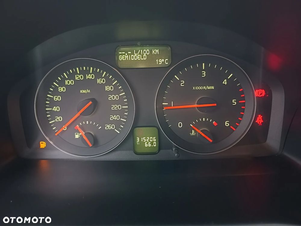 Volvo V50 2.0D - 17