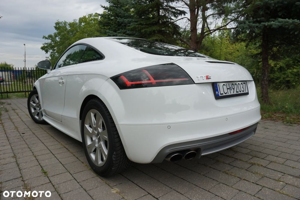 Audi TT S Coupé Standard - 16