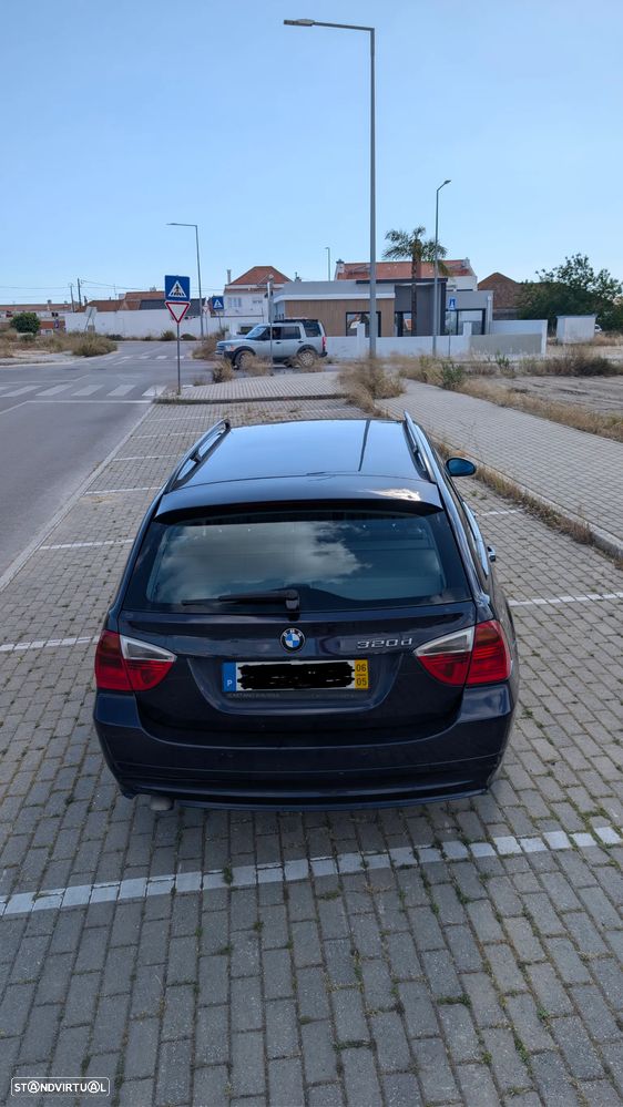 BMW 320 dA Exclusive - 7
