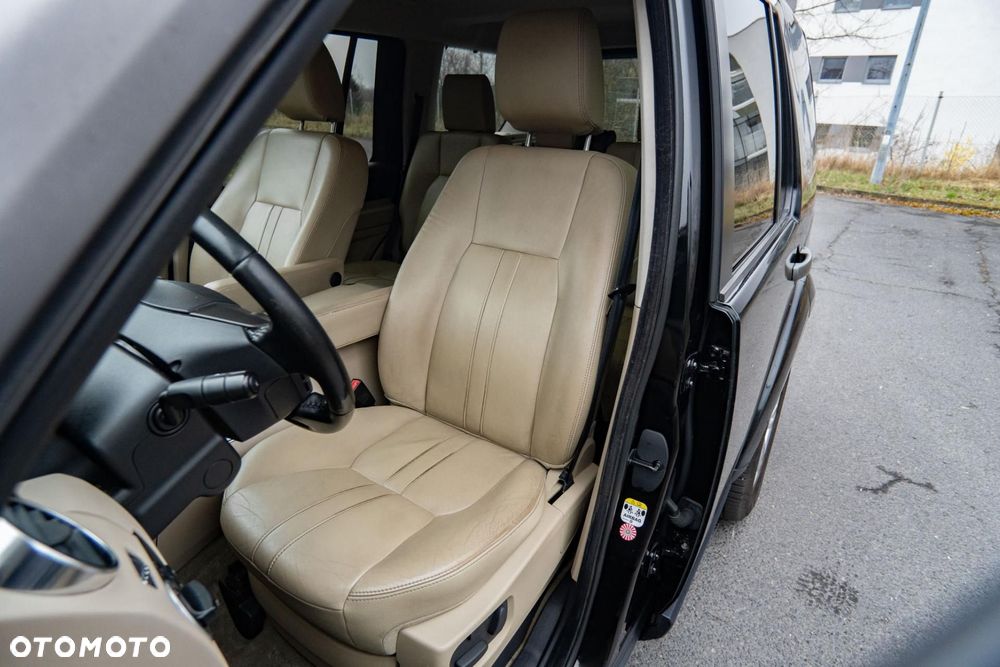 Land Rover Discovery 3.0D V6 HSE - 14