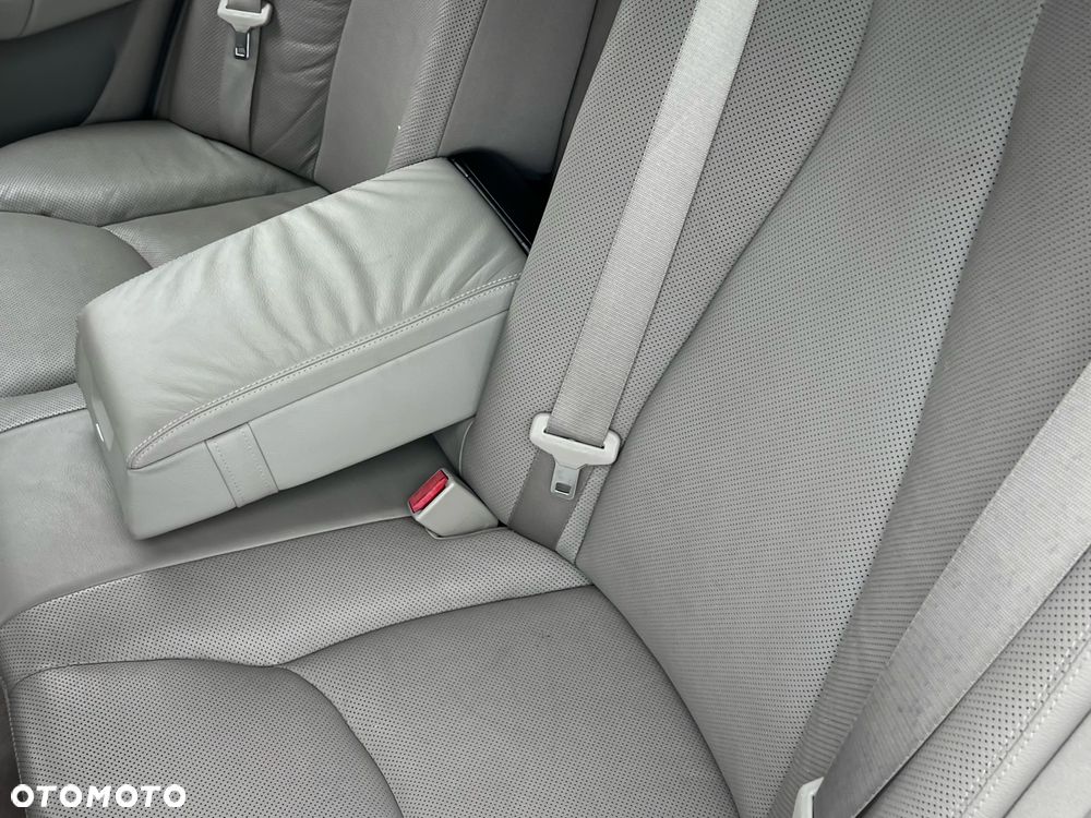 Mercedes-Benz Klasa S - 22