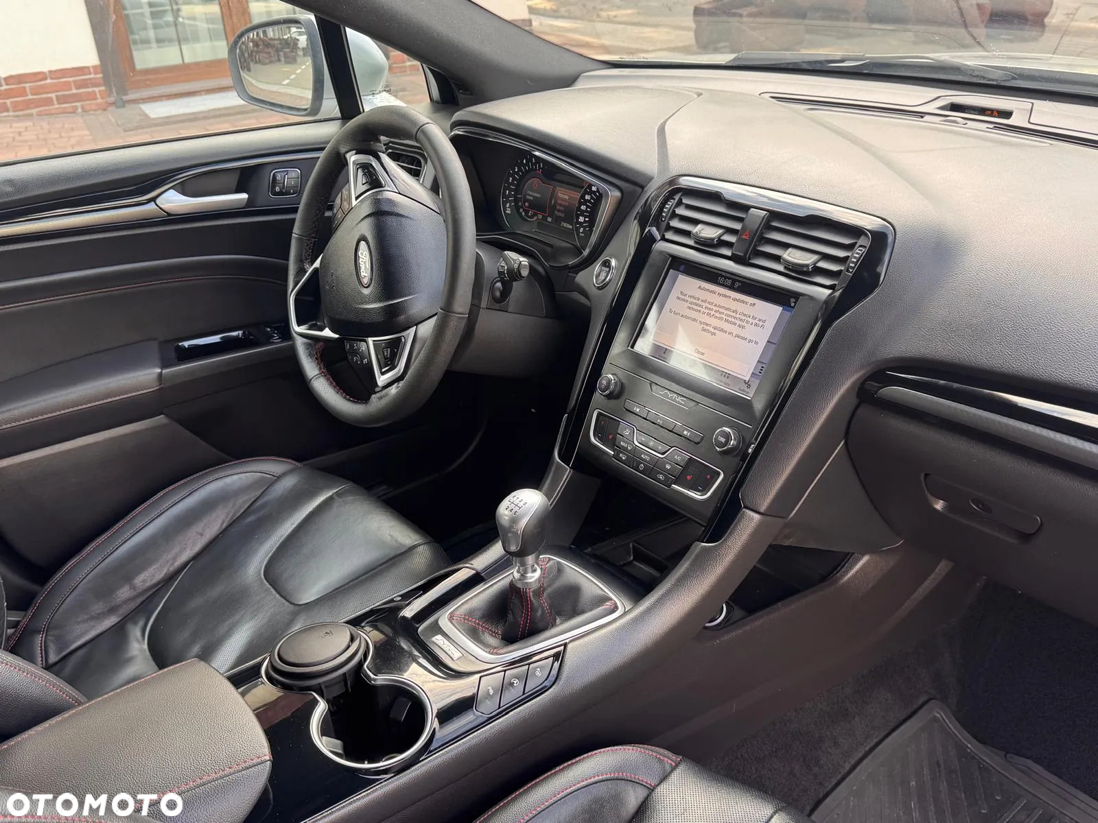 Ford Mondeo Turnier 2.0 TDCi Start-Stopp ST-Line - 27