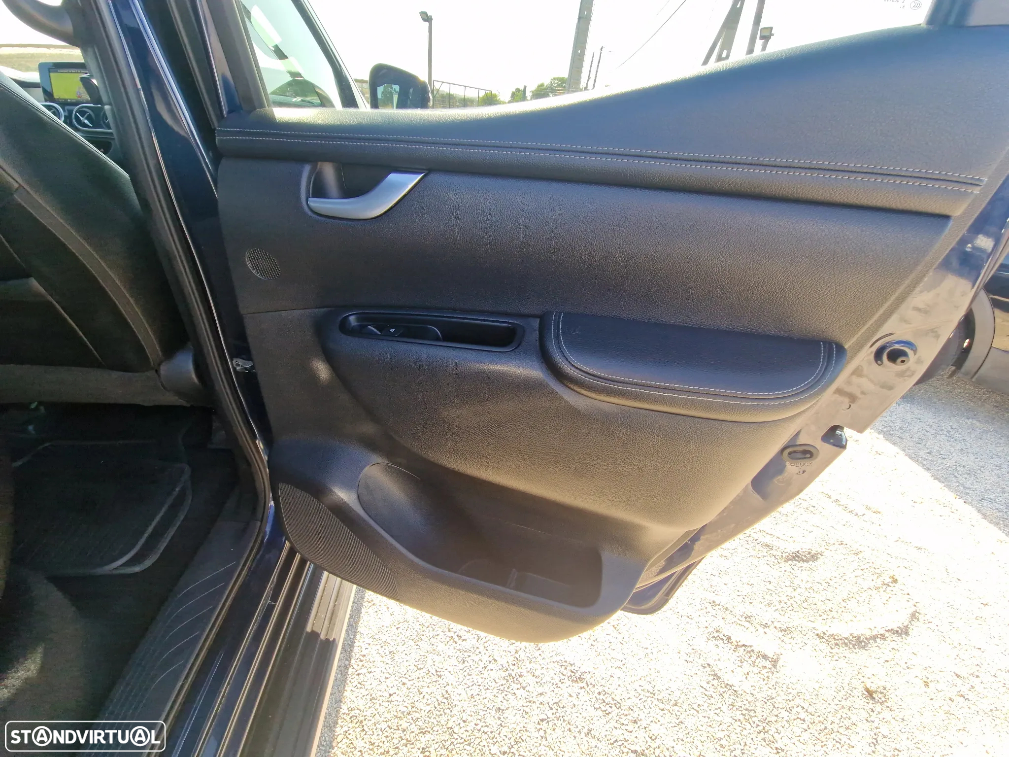 Mercedes-Benz X 350 d Progressive 4-Matic - 25
