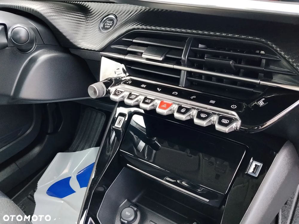 Peugeot 2008 1.5 BlueHDi Allure S&S EAT8 - 12