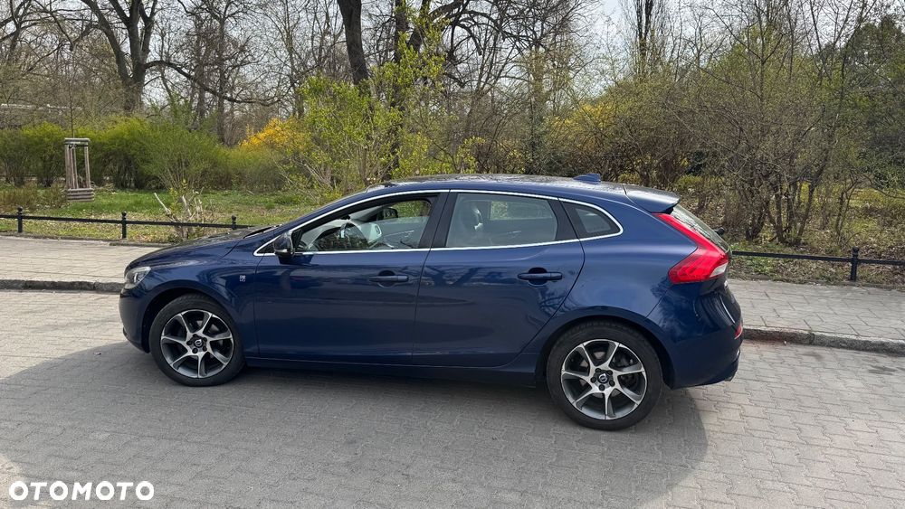 Volvo V40 D2 Ocean Race - 4