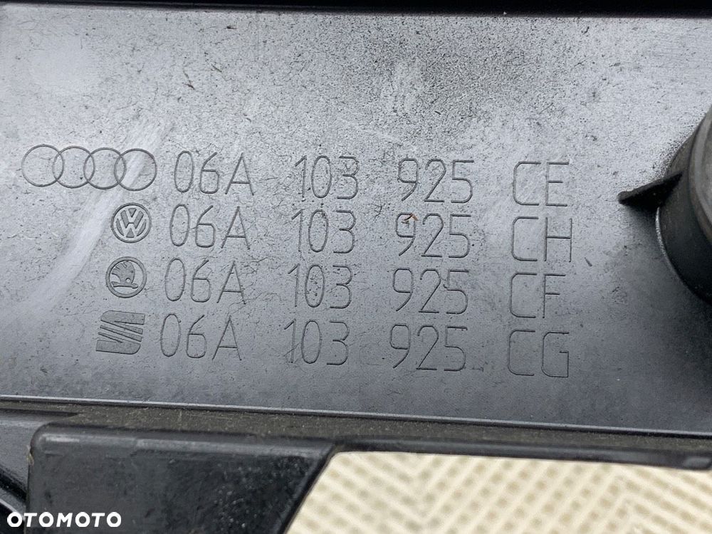 POKRYWA SILNIKA  VW GOLF V (1K1) 2003 - 2010 1.6 75 kW [102 KM] benzyna 2004 - 2008 06A103925CH - 4