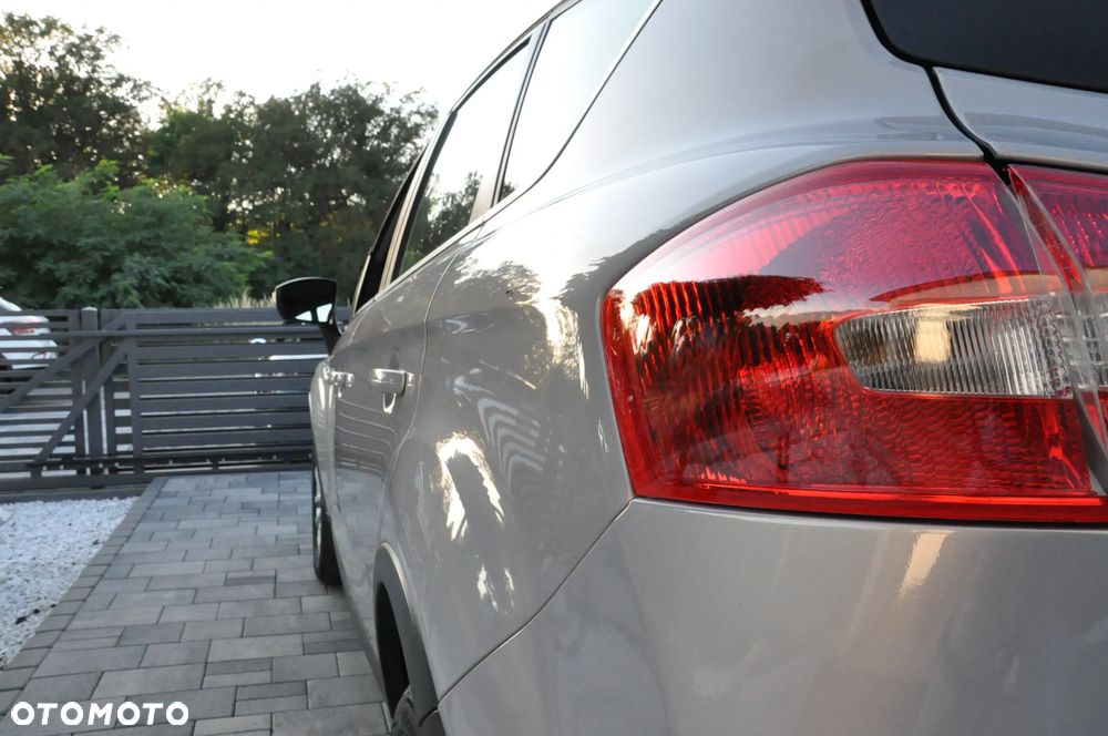 Ford Kuga 2.0 TDCi 4WD Titanium - 13