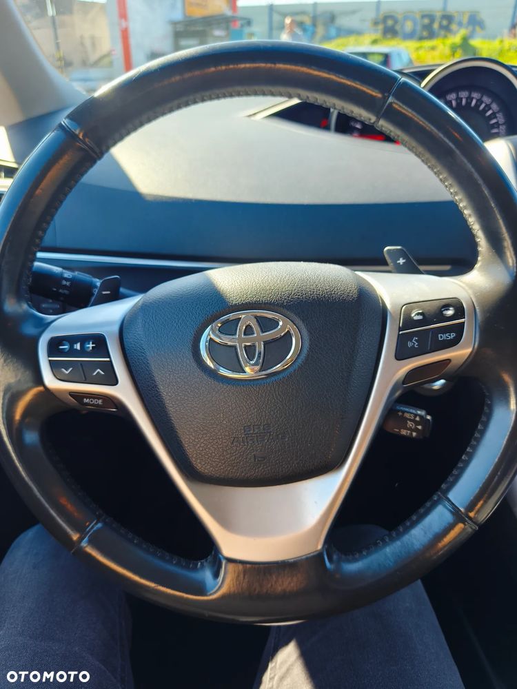 Toyota Verso - 15