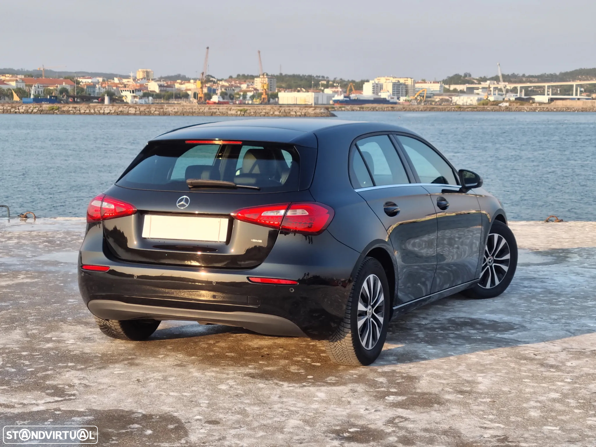 Mercedes-Benz A 180 d - 4