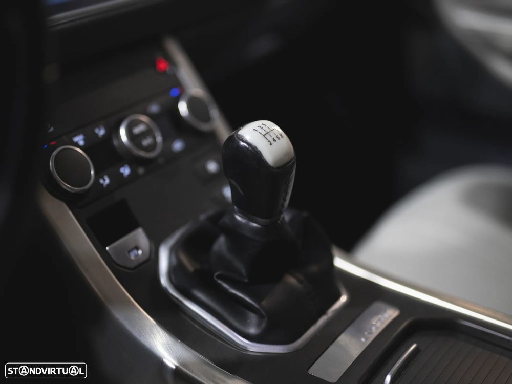 Land Rover Range Rover Evoque 2.0 TD4 SE Dynamic - 20