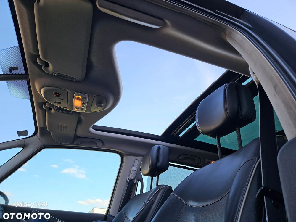 Renault Espace 3.5 Initiale - 19