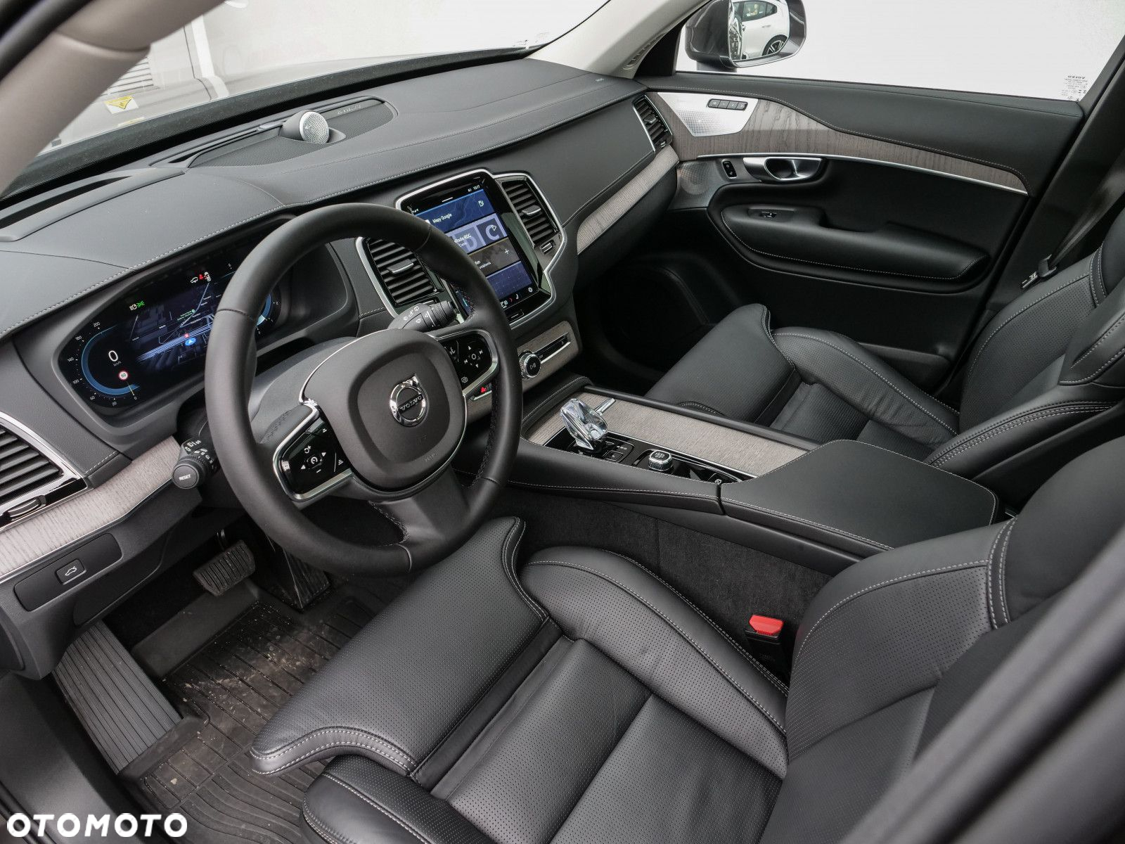 Volvo XC 90 - 15