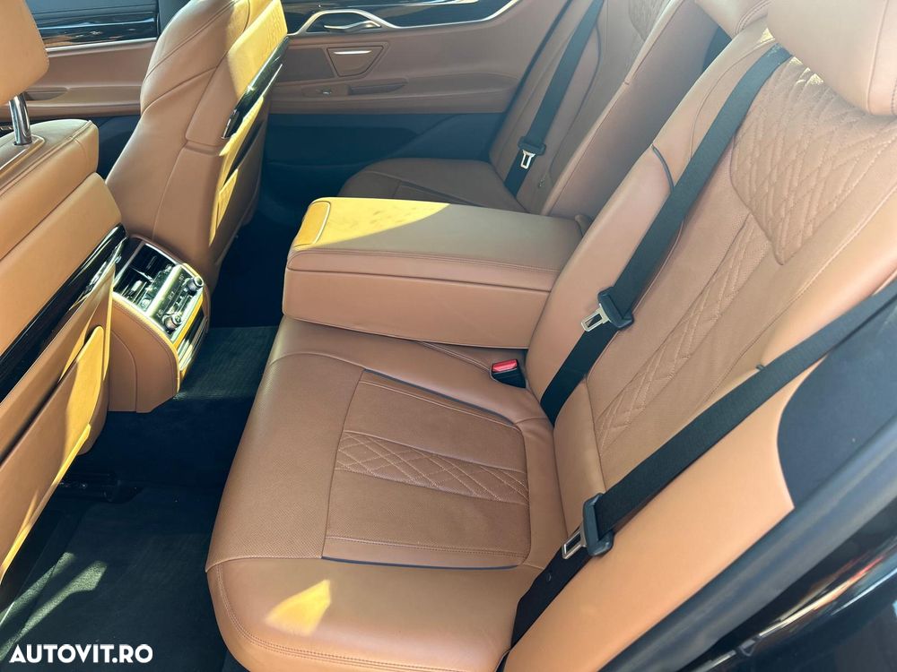 BMW Seria 7 730d xDrive - 15