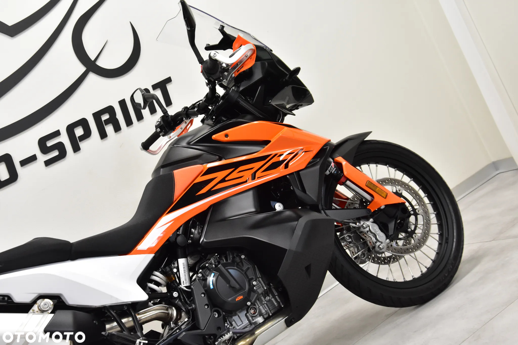 KTM Adventure - 15