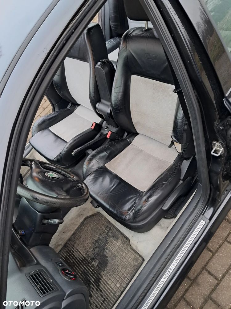 Skoda Octavia 1.8T RS - 34