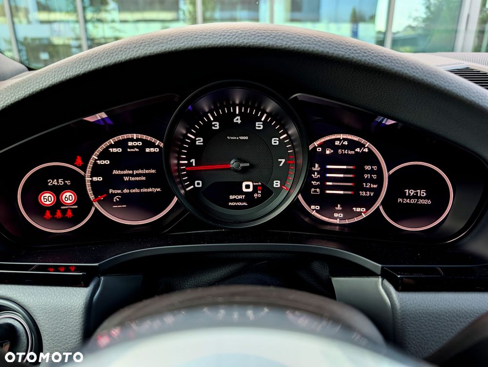 Porsche Cayenne Standard - 13