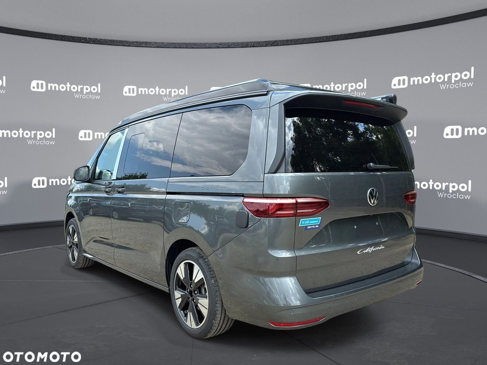 Volkswagen california Beach TOUR 5-os. 2.0TDI 150KM (dolne i górne łóżko) - 6