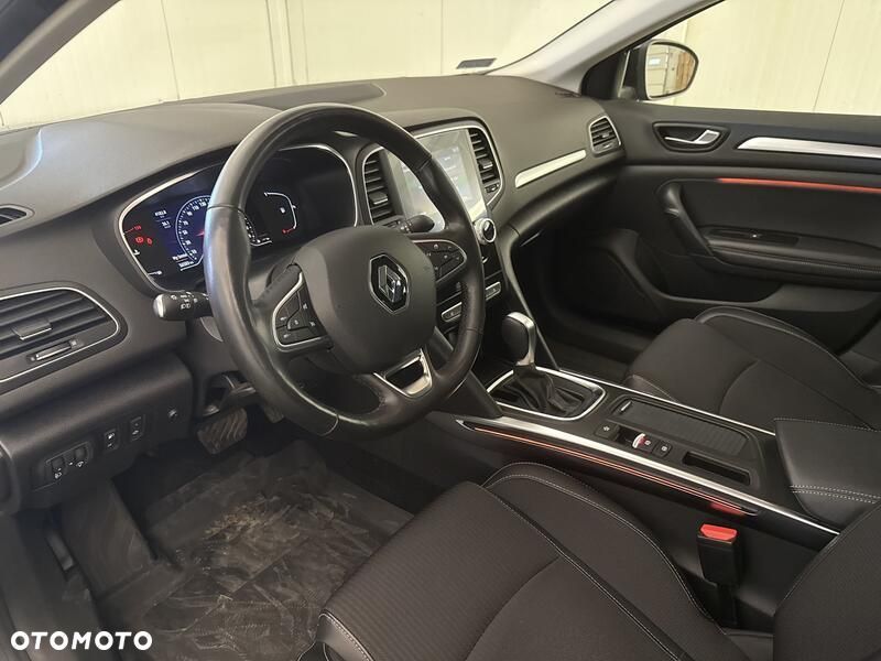 Renault Megane 1.3 TCe Intens EDC - 10