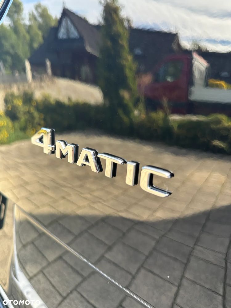 Mercedes-Benz Klasa V 300 d 4-Matic 9G-Tronic Exclusive (ekstra d³) - 41